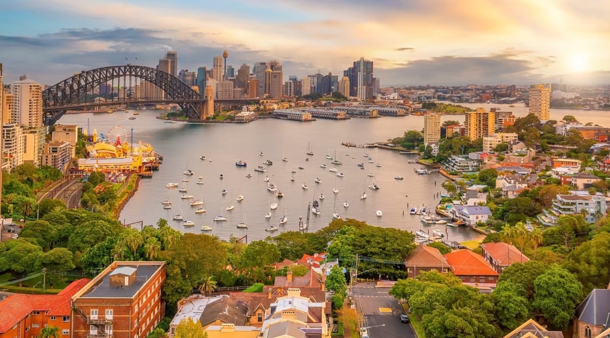 How to Find Jobs in Australia in 2025 – Best Sites & Tips